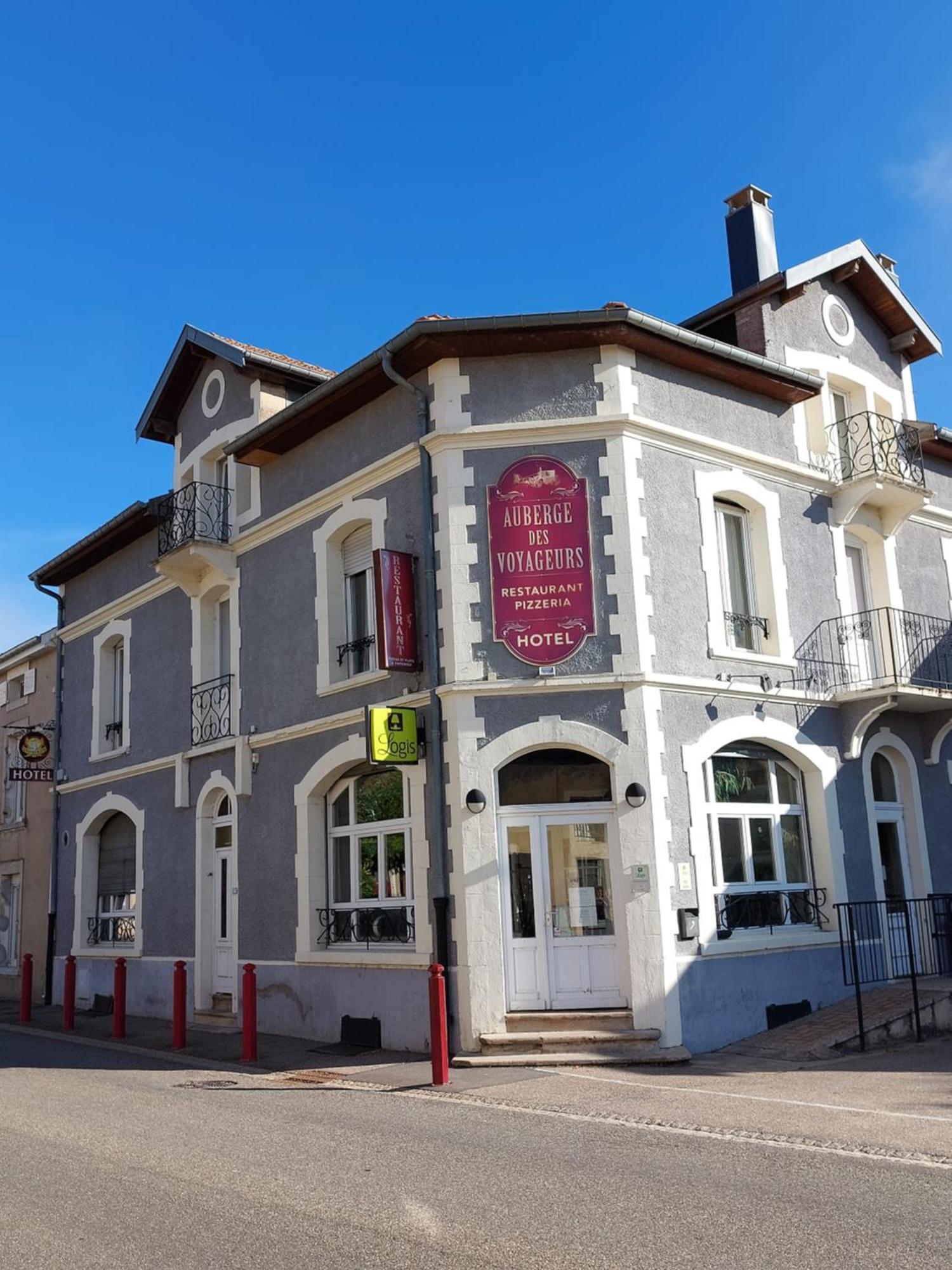 Logis Auberge Des Voyageurs Vandieres  Екстер'єр фото