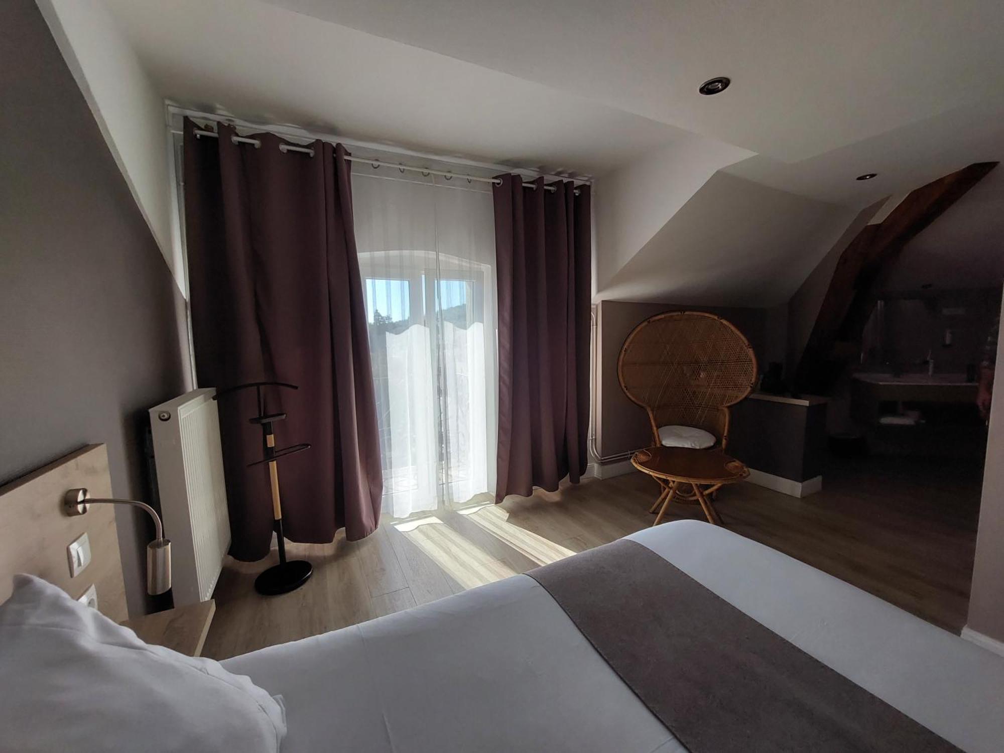 Logis Auberge Des Voyageurs Vandieres  Екстер'єр фото