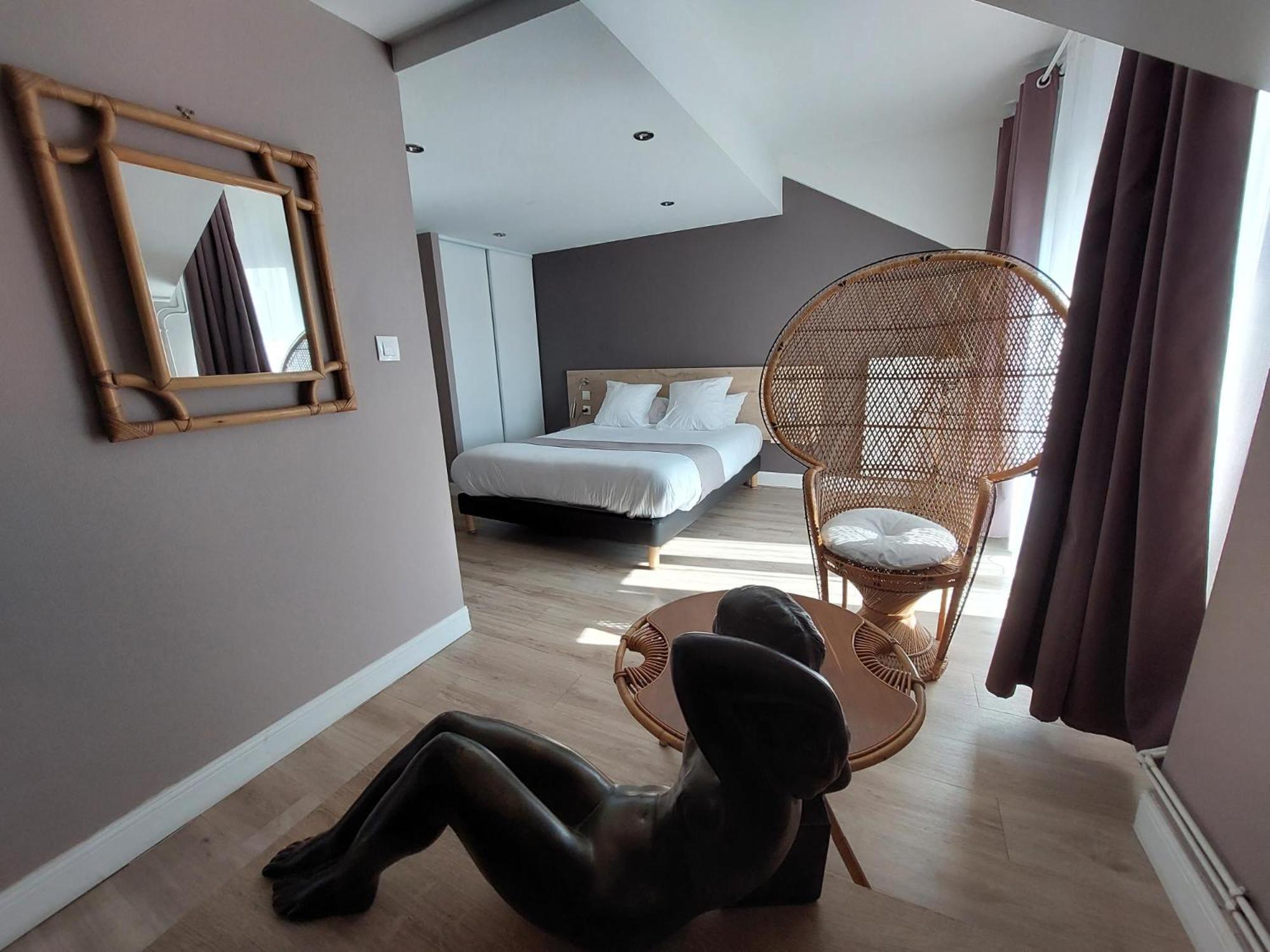 Logis Auberge Des Voyageurs Vandieres  Екстер'єр фото