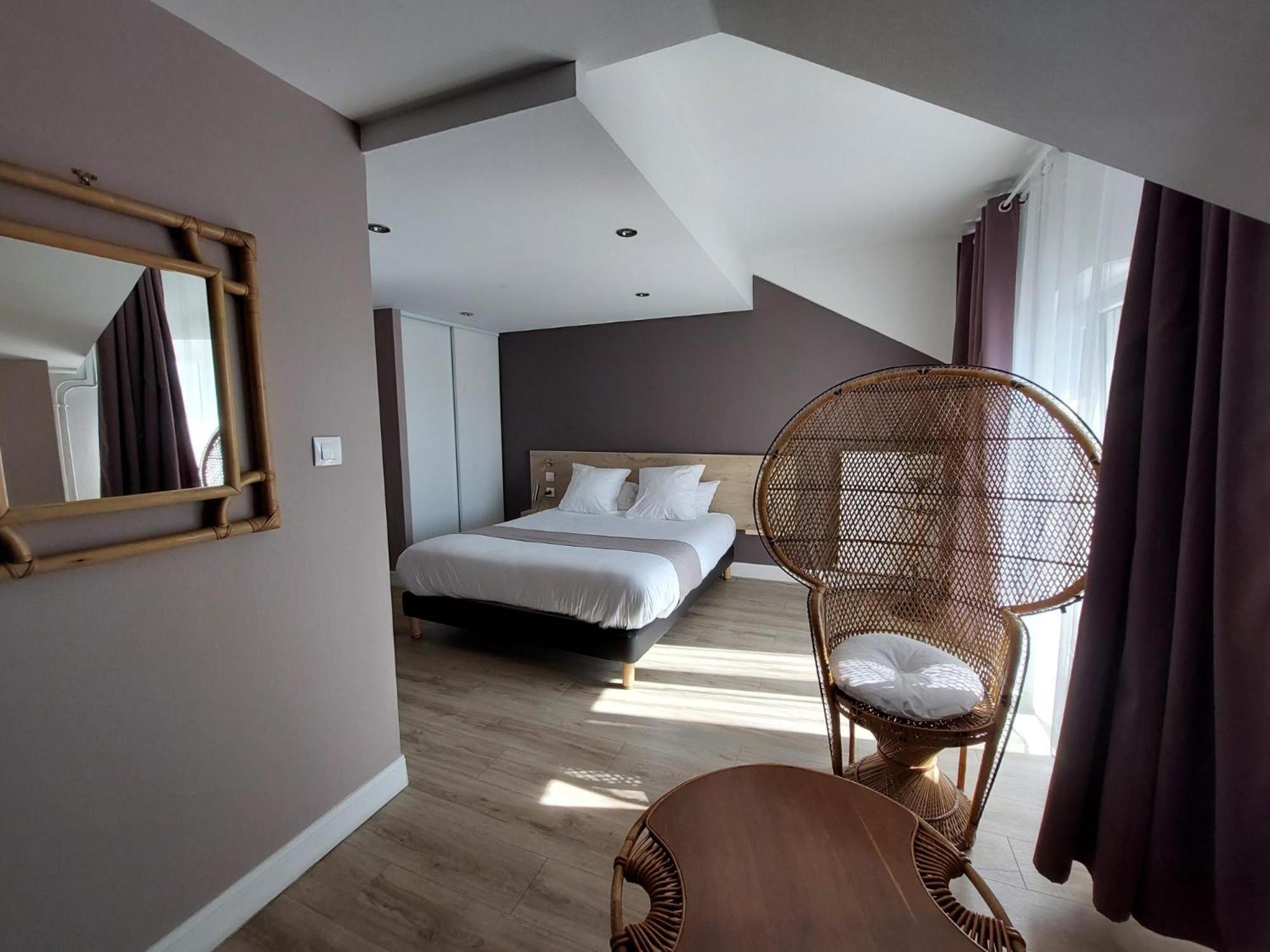 Logis Auberge Des Voyageurs Vandieres  Екстер'єр фото