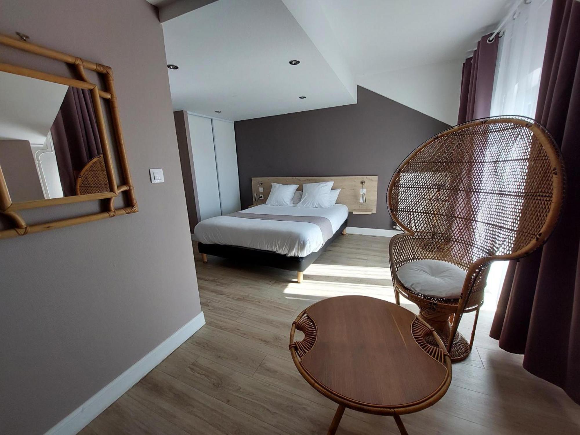 Logis Auberge Des Voyageurs Vandieres  Екстер'єр фото